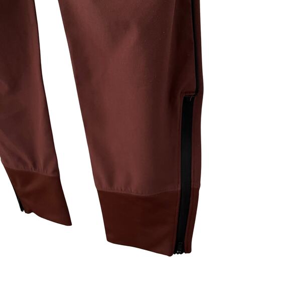 Abercrombie & Fitch YPB motionTEK Jogger in Brown Size S - Picture 9 of 9